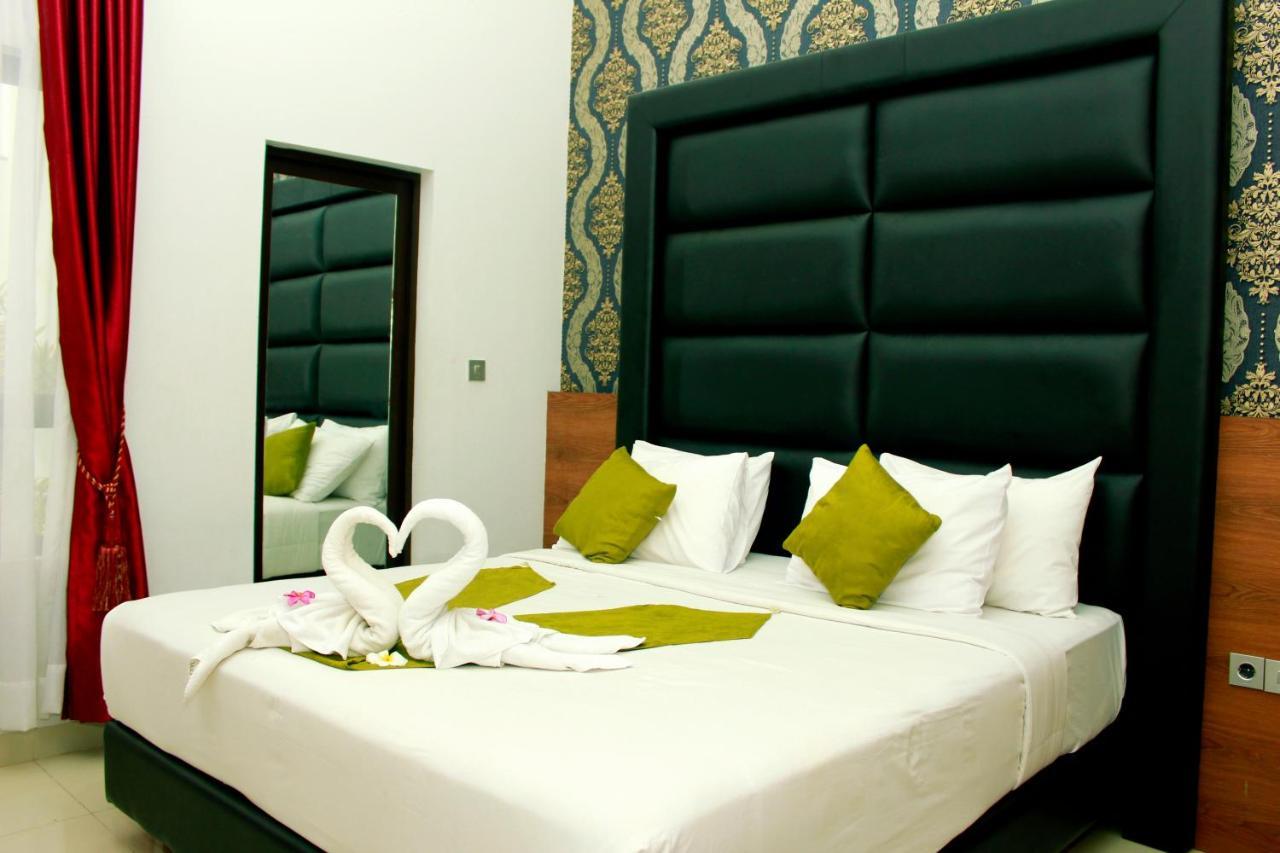 The Baliview Luxury Villas & Resto Pekanbaru Bagian luar foto