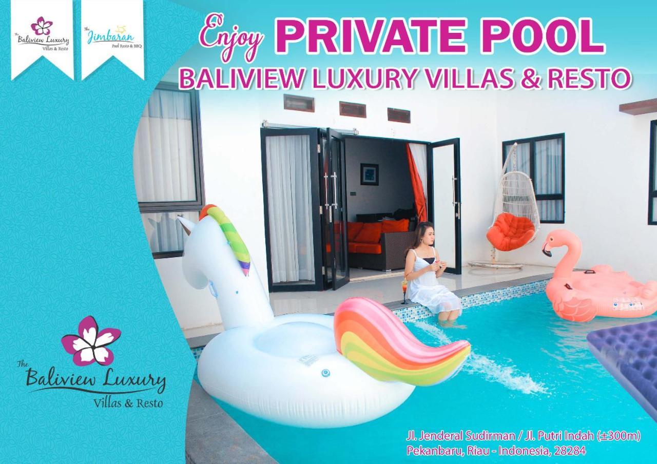 The Baliview Luxury Villas & Resto Pekanbaru Bagian luar foto