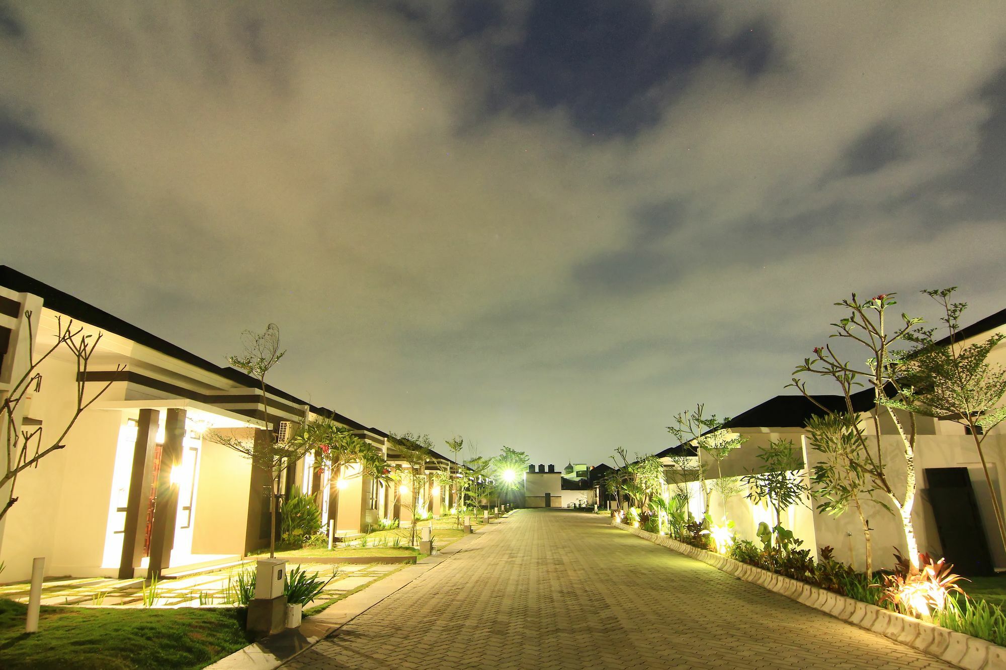 The Baliview Luxury Villas & Resto Pekanbaru Bagian luar foto