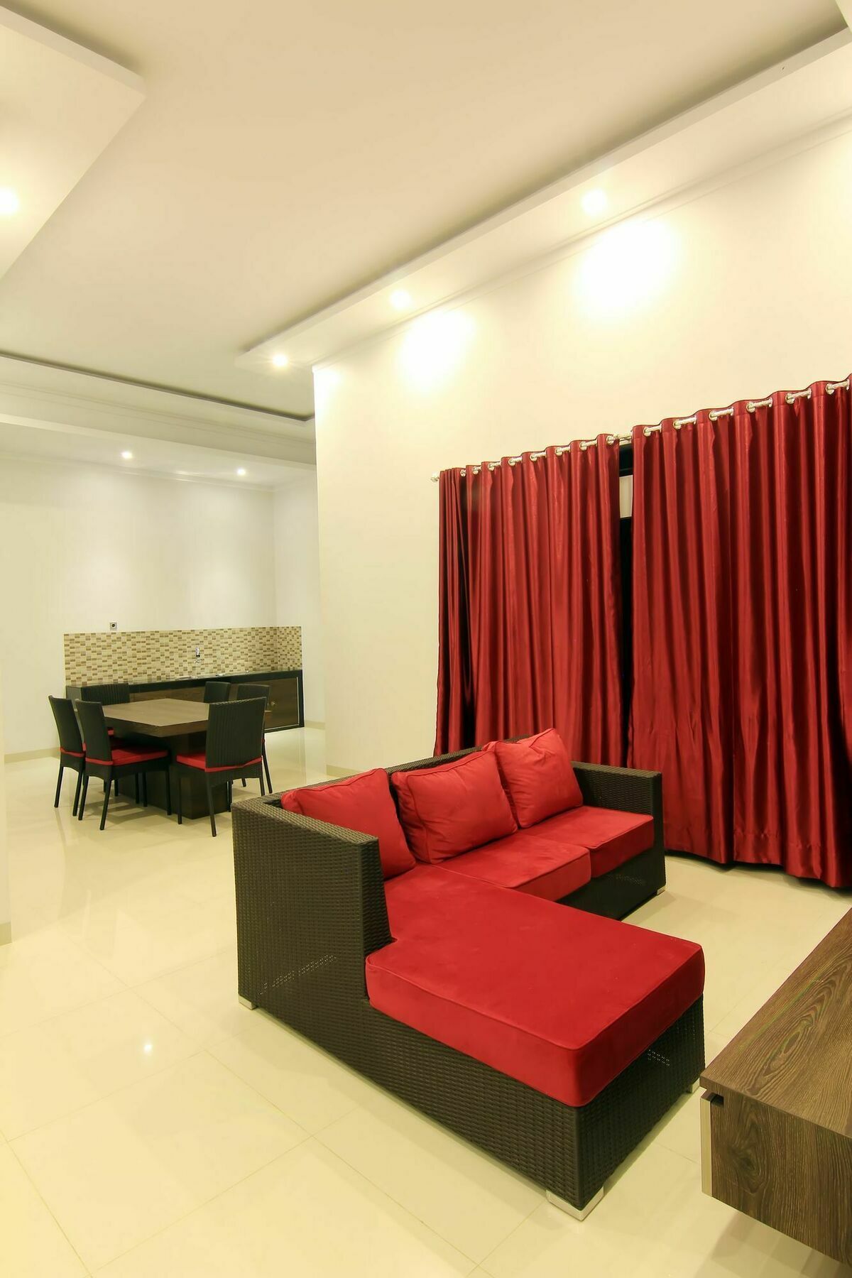 The Baliview Luxury Villas & Resto Pekanbaru Bagian luar foto