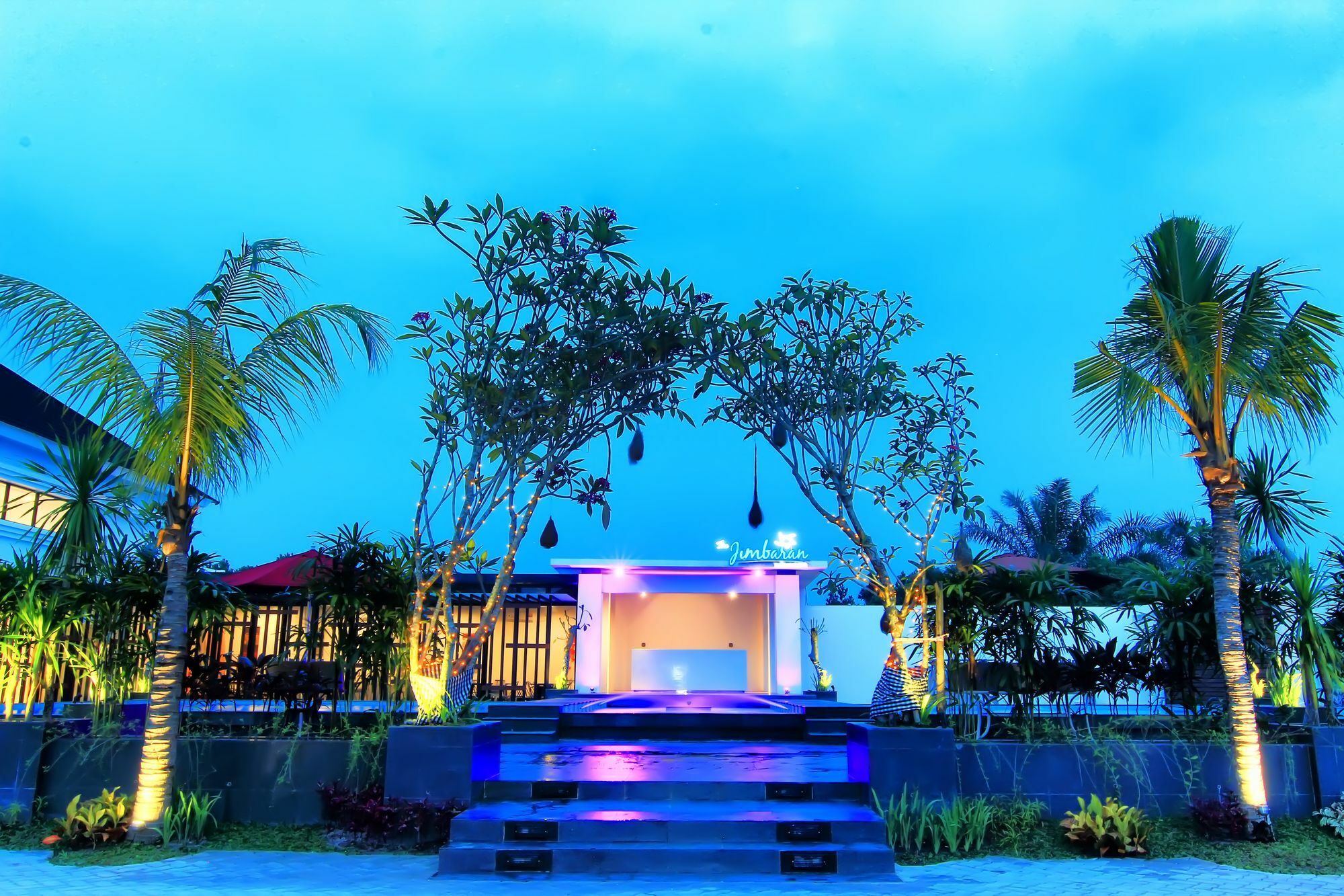 The Baliview Luxury Villas & Resto Pekanbaru Bagian luar foto